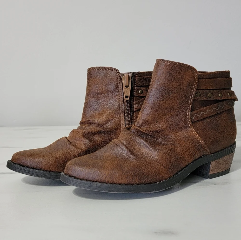 Kids Brown Cowgirl / Western Ankle Boots Toddler Size 11 - Never Worn